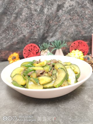 牛肉炒黄瓜的做法步骤：7