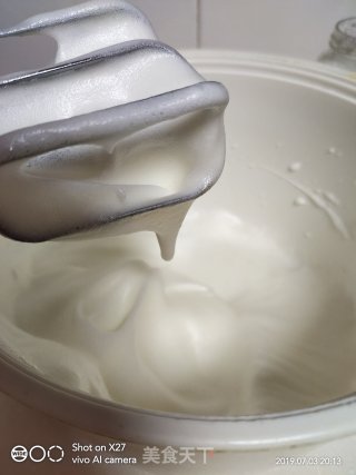 蓝莓酱蛋糕卷的做法步骤：4
