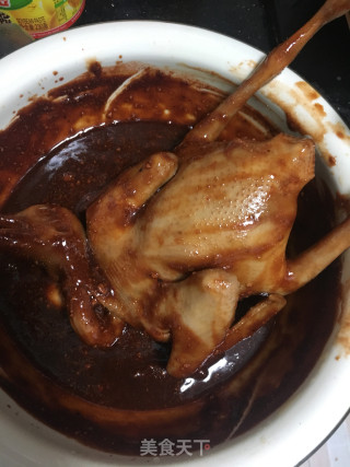 脆皮乳鸽的做法步骤：4