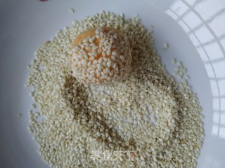 烤芝麻红薯球的做法步骤：6