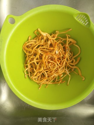 虫草花蒸肉的做法步骤：7