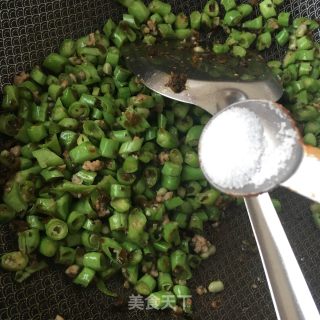 芽菜肉末炒菜豆的做法步骤：8