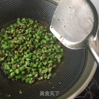 芽菜肉末炒菜豆的做法步骤：9