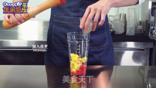 新鲜水果茶配方：霉霉蛋花汤的做法步骤：3