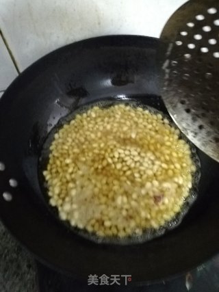 香酥黄豆的做法步骤：2