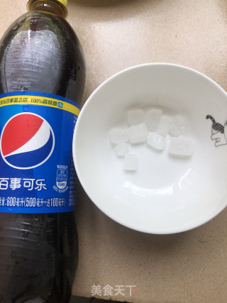 可乐鸡翅的做法步骤：4