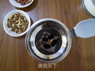 自制酸梅汤的做法步骤：2