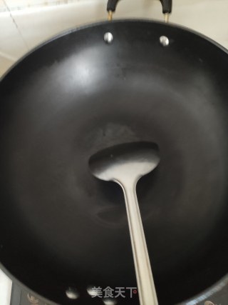 嗦螺，螺丝，夜宵的做法步骤：1