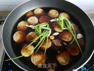 五香卤素鸡的做法步骤：6