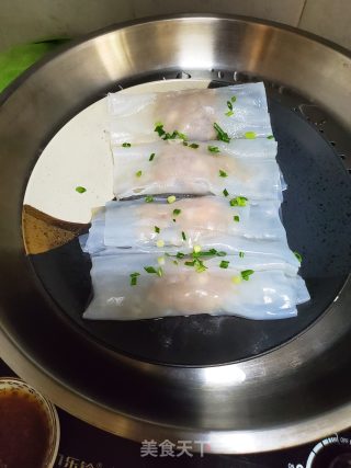 肉末虾仁蒸肠粉的做法步骤：6