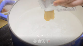 菌汤捞饭的做法步骤：2