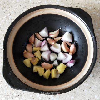 排骨炖腐竹的做法步骤：10