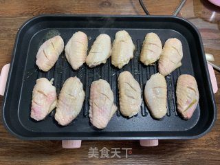椒盐鸡翅中的做法步骤：4