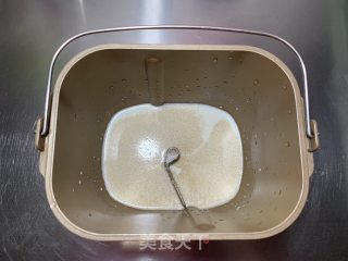 刀切奶香甜馒头的做法步骤：1