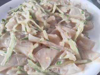 麻酱拉皮拌黄瓜的做法步骤：6