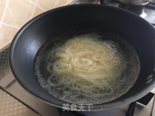 冷面的做法步骤：4
