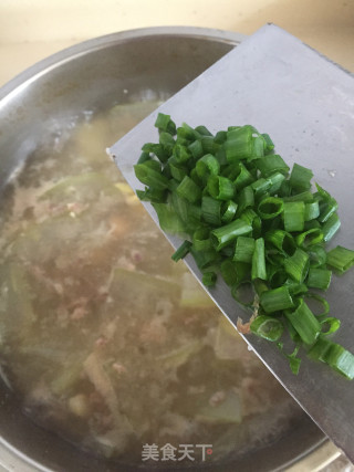 鲜贝肉末冬瓜汤的做法步骤：11