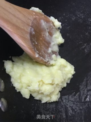 丸子土豆泥的做法步骤：2