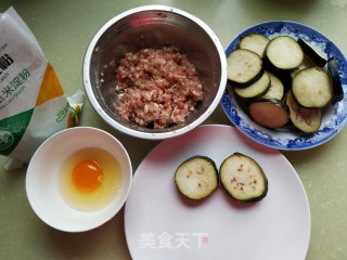 炸茄盒的做法步骤：2