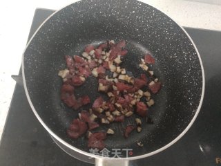 茄汁蛋包饭的做法步骤：3