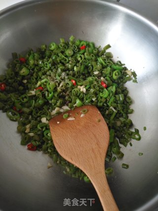 辣椒炒菜梗的做法步骤：10