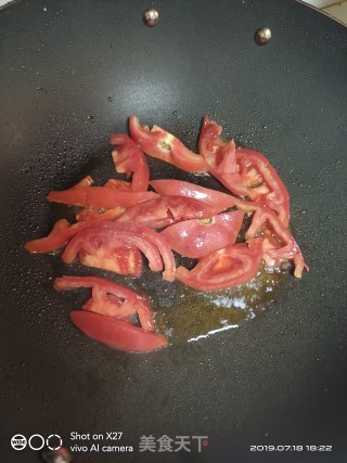 豆腐焖鱼的做法步骤：3