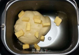 热狗面包的做法步骤：4