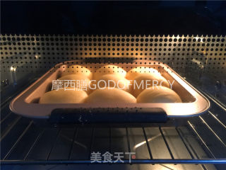 一口一个，又香又软的小餐包出炉啦的做法步骤：6