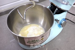 热狗面包的做法步骤：2