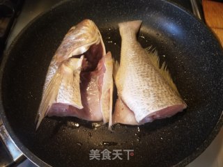 酱烧黄鱼的做法步骤：3