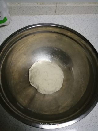 花样主食——香葱花卷的做法步骤：1