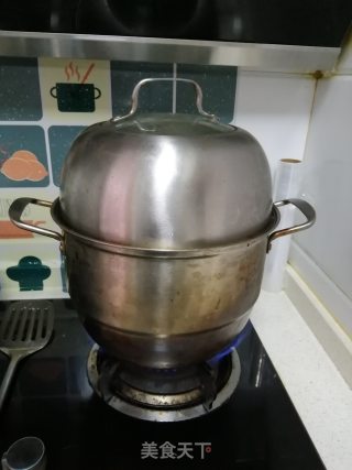 花样主食——香葱花卷的做法步骤：14