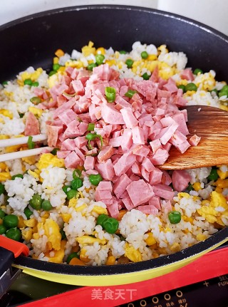 炒饭的做法步骤：5