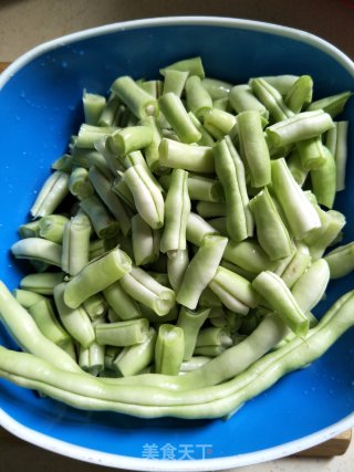 番茄肉丝豆角焖面的做法步骤：3