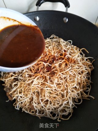 番茄肉丝豆角焖面的做法步骤：15