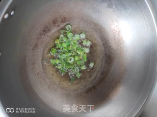 韭菜苔炒肉丝不仅简单好吃|成本才不到4块钱的做法步骤：3