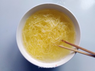 凉拌金瓜的做法步骤：5