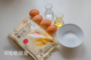 芒果慕斯蛋糕的做法步骤：1