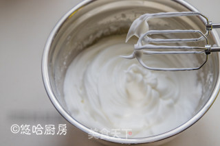 芒果慕斯蛋糕的做法步骤：4