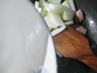里脊肉冬瓜汤的做法步骤：7