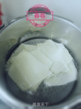 馄饨皮春卷的做法步骤：3