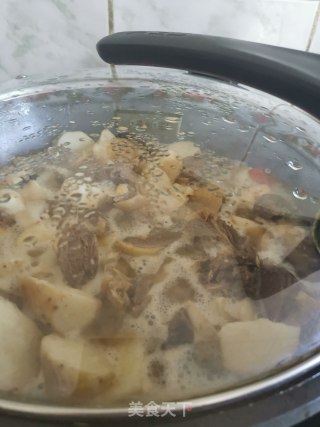 香芋啤酒鸭的做法步骤：12