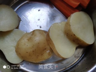 肉酱土豆的做法步骤：2