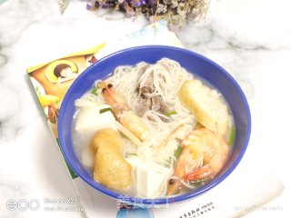 鲜虾油豆腐面的做法步骤：5