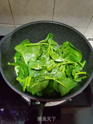 椒丝腐乳炒木耳菜的做法步骤：4