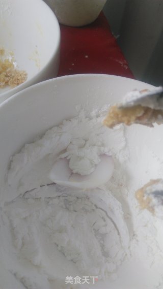 洋葱圈的做法步骤：4