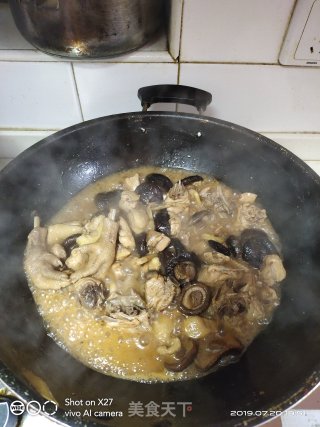 香菇啤酒鸡的做法步骤：5