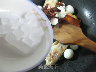 鹌鹑蛋烧中翅的做法步骤：5