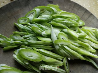蛇豆炒肉片的做法步骤：2
