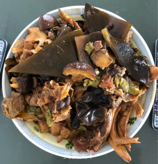 海带辣酱烧鸭的做法步骤：9